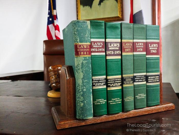 Books at the 1903 Courthouse Museum in Pulaski County