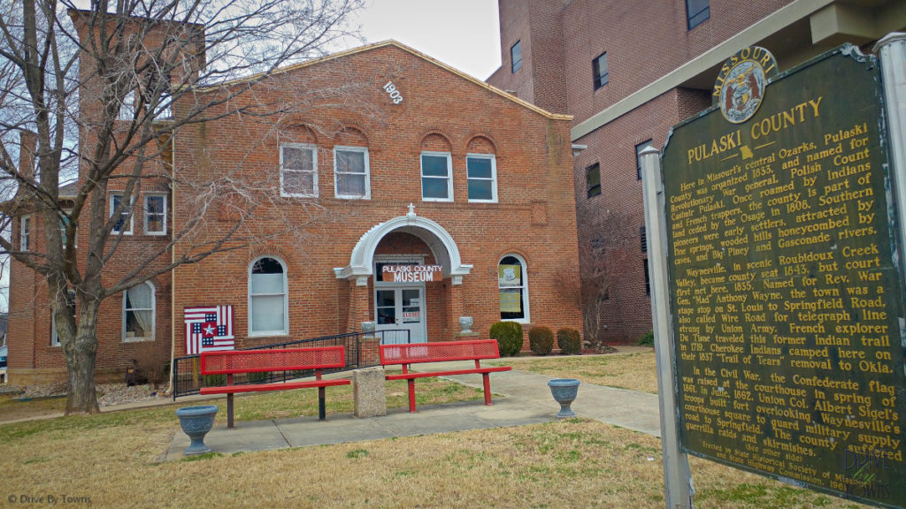 Historical marker and the 1903 Courthouse Museum