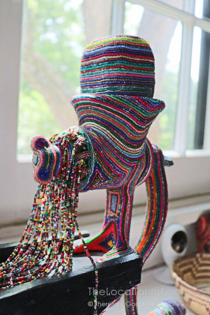 Bead-covered meat grinder