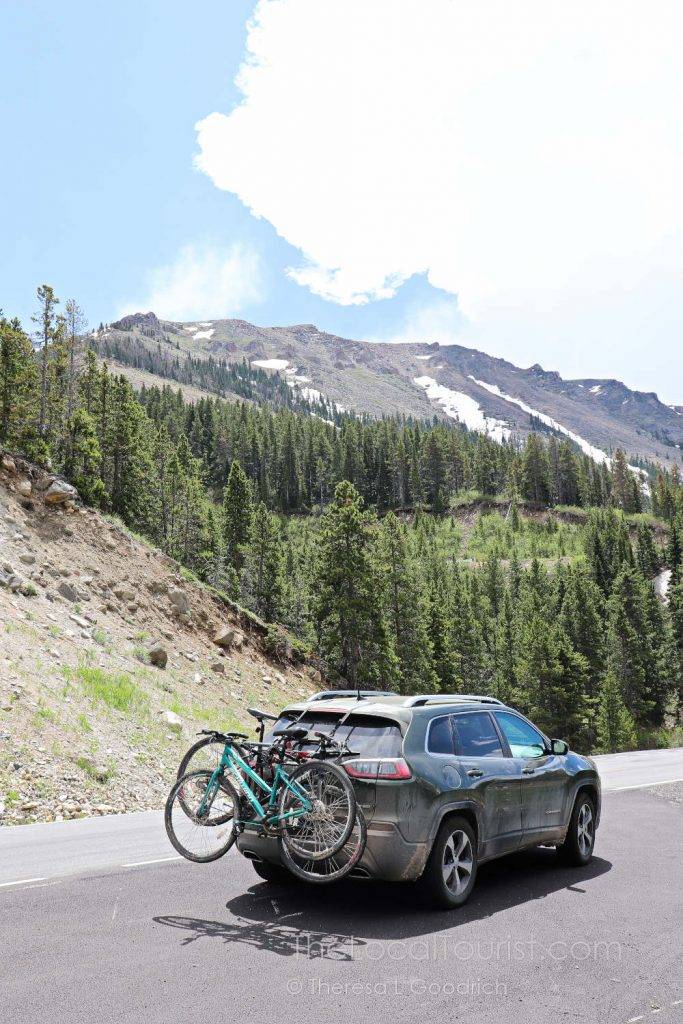Jeannie the Jeep carting our bikes in Montana