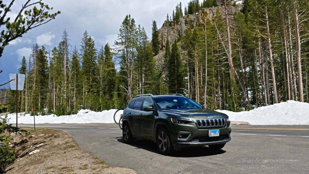 Jeannie the Jeep on Beartooth Highway