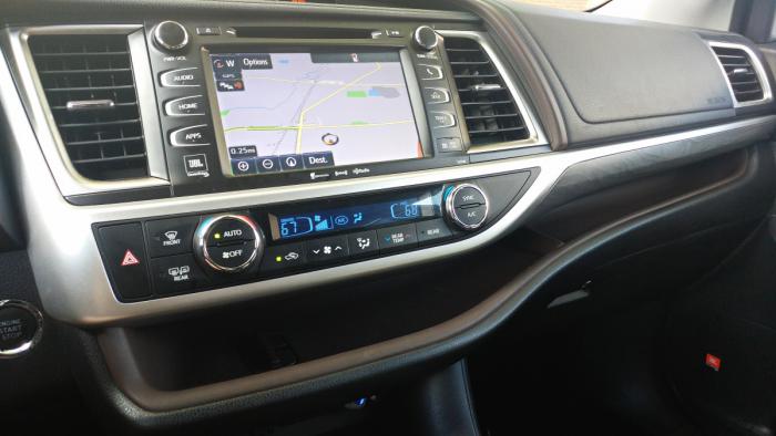 In Dash Shelf in the Toyota Highlander
