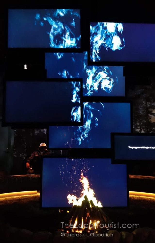 Tower of screens at Museum of Mississippi History