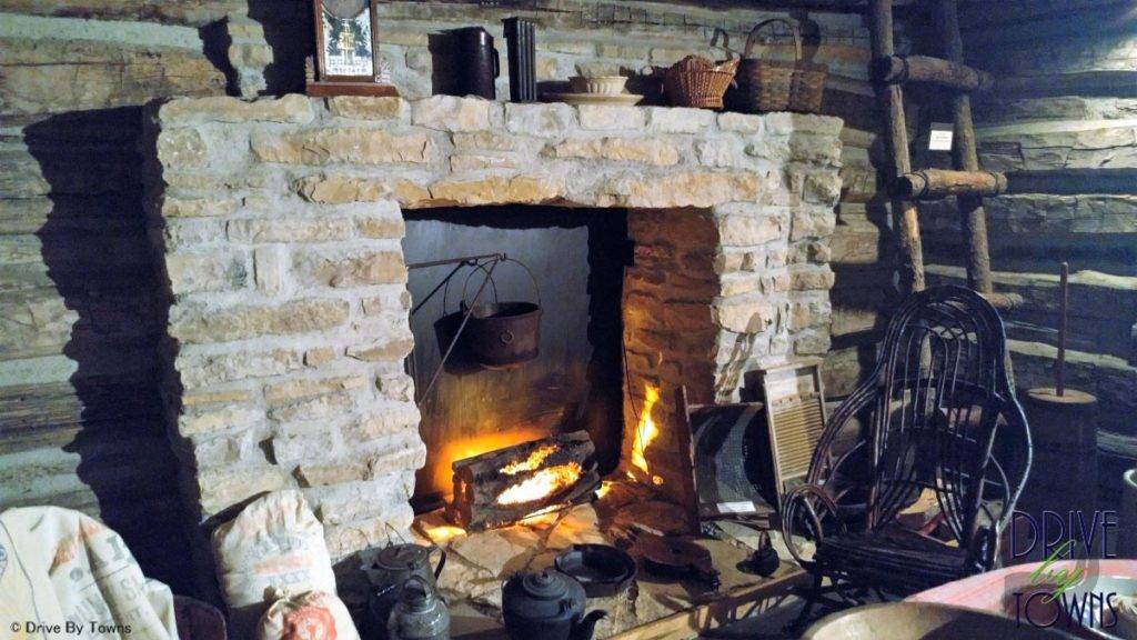 Cabin at Floyd County Historical Museum