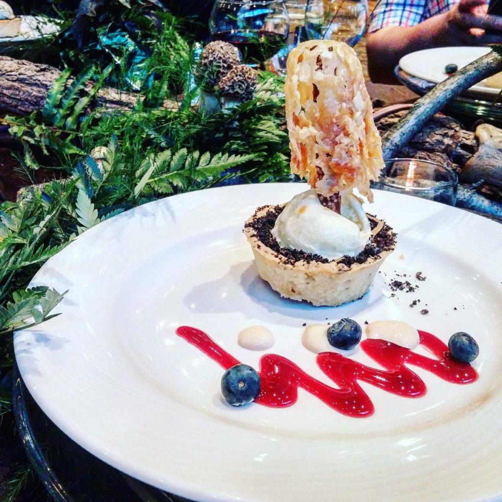 Eagle Ridge Morel Media Dinner pistachio rhubarb tart