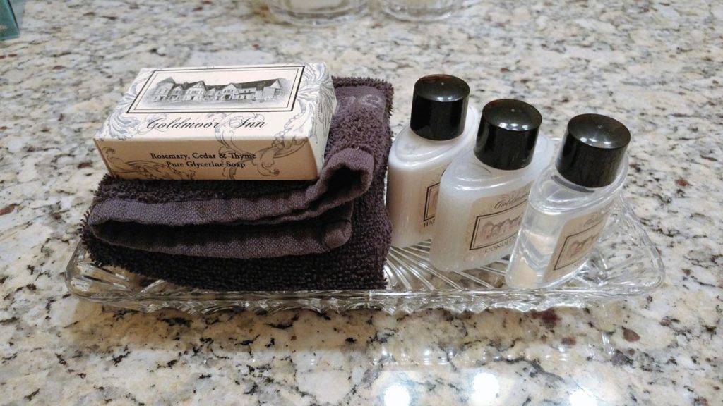 Bathroom amenities at Goldmoor Inn