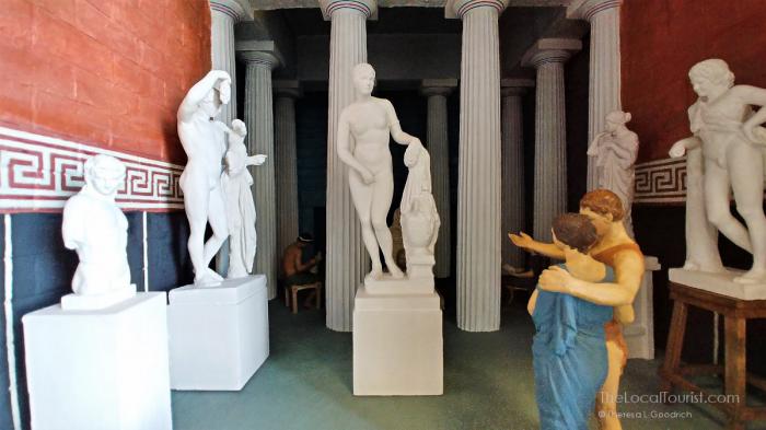 Diorama by Lorado Taft at the Kenosha Public Museum
