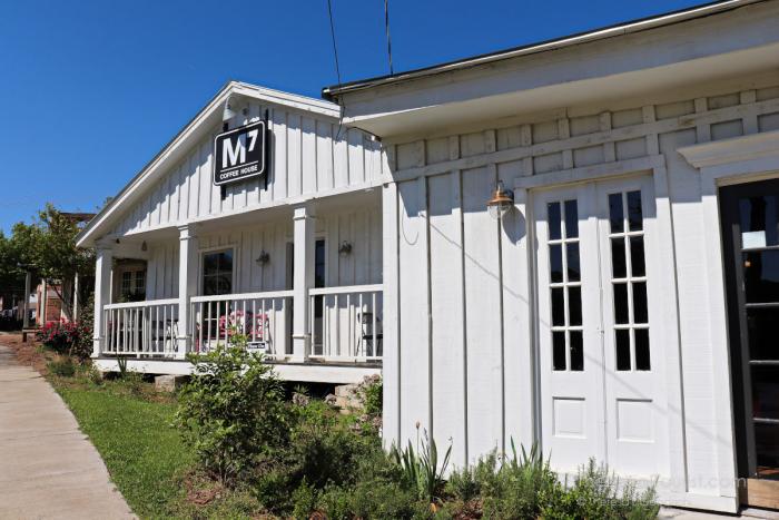 M7 Coffee Shop