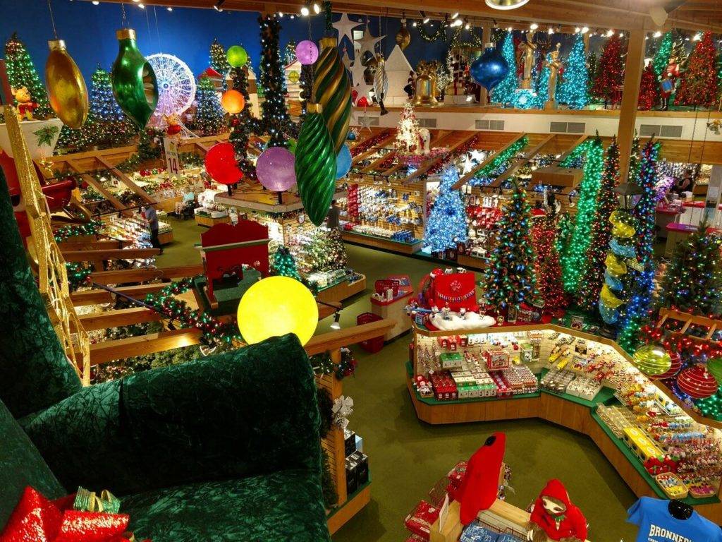 Frankenmuth, MI Christmas - Kris Morton, photo by Bronner's CHRISTmas Wonderland