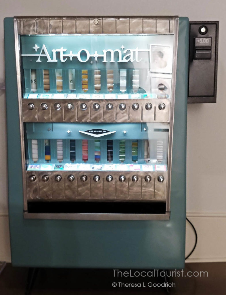 Art-O-Mat