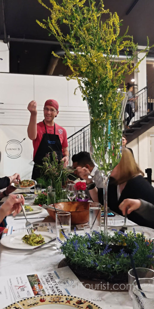 Mr. Passionette Palate describes one of the courses