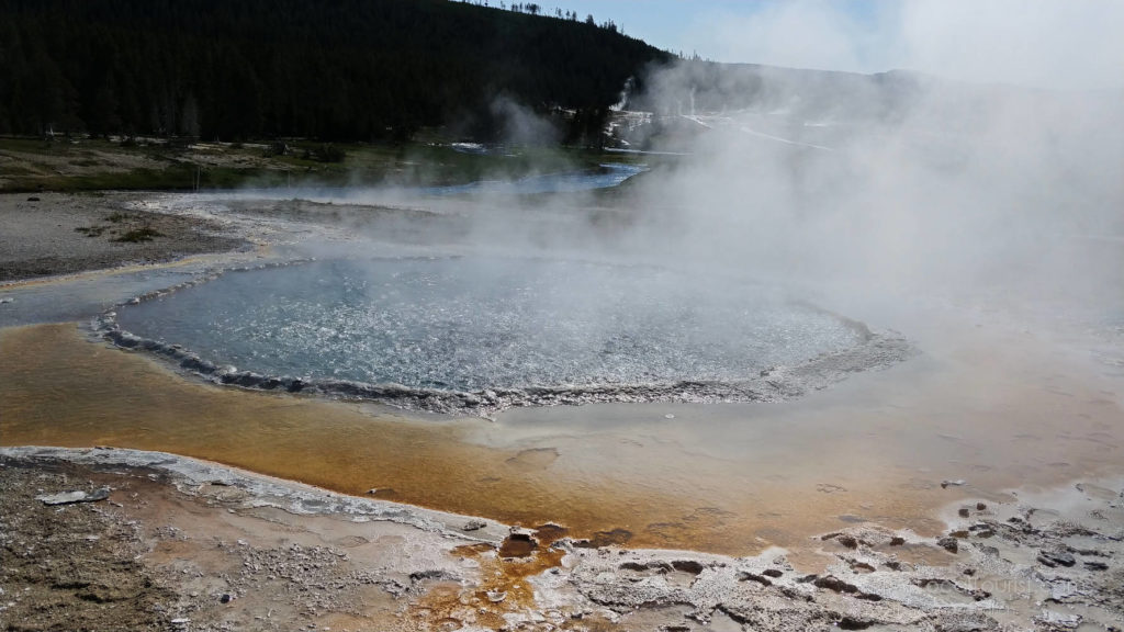 Bubbling pool near Old Faithful